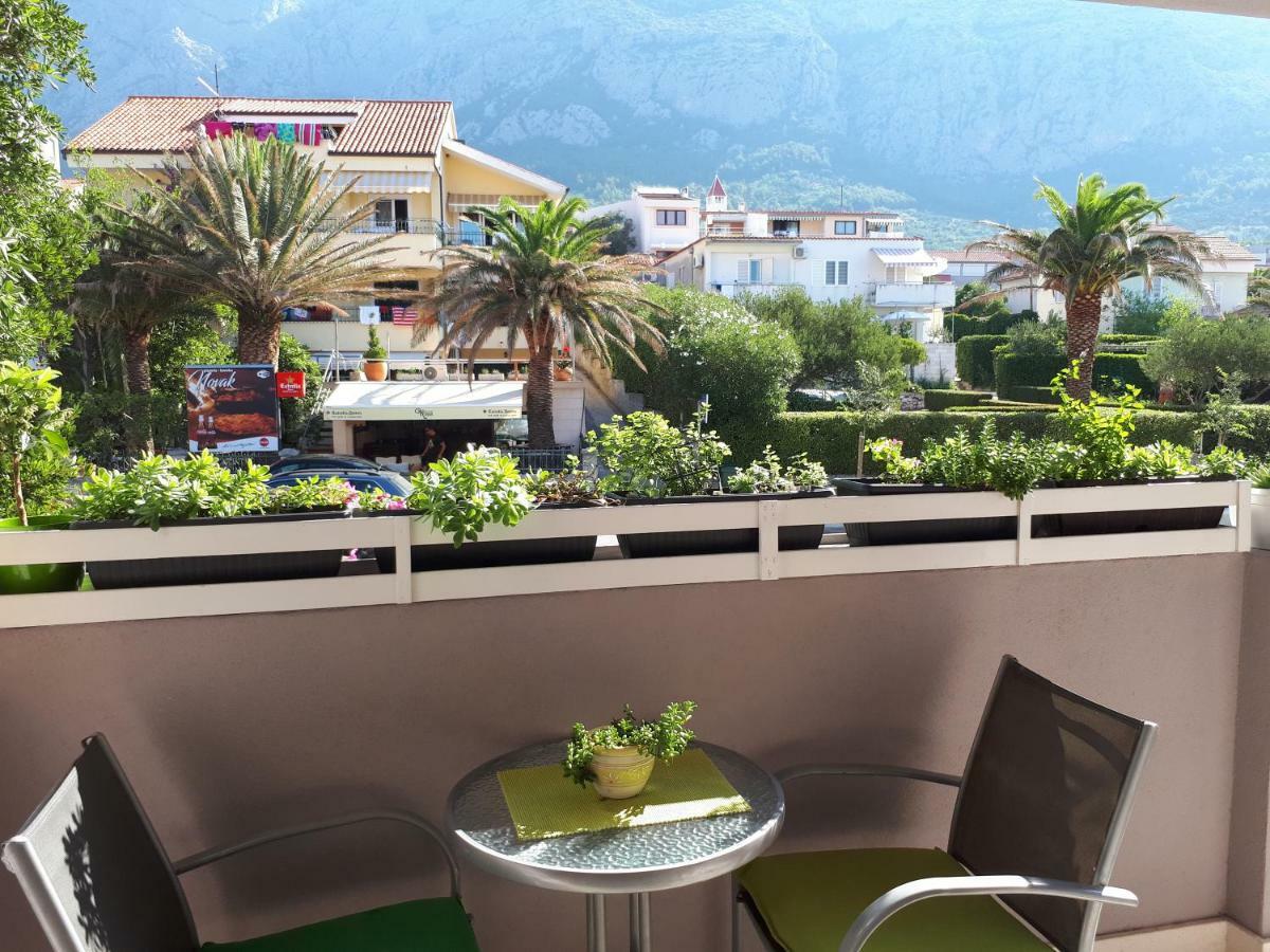Apartment Mira Makarska Bagian luar foto