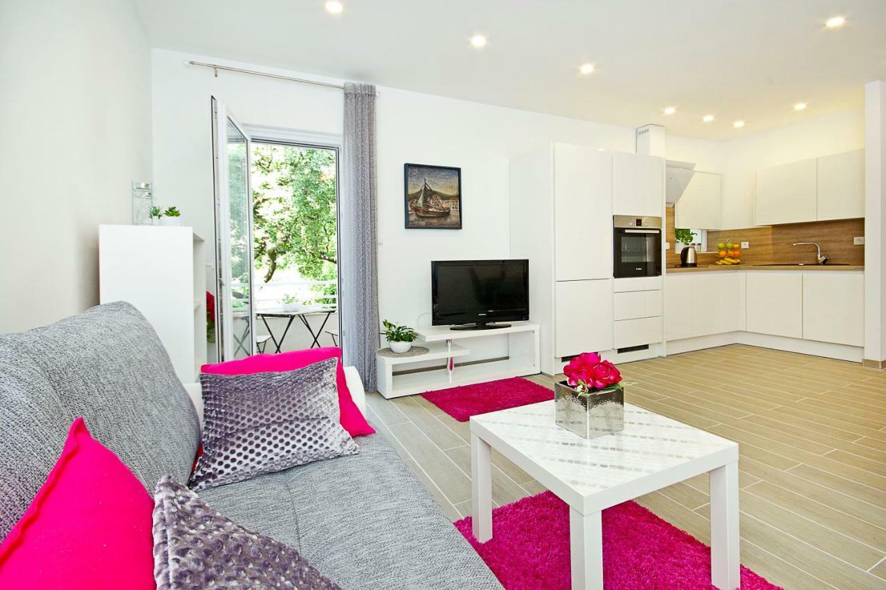 Apartment Mira Makarska Bagian luar foto