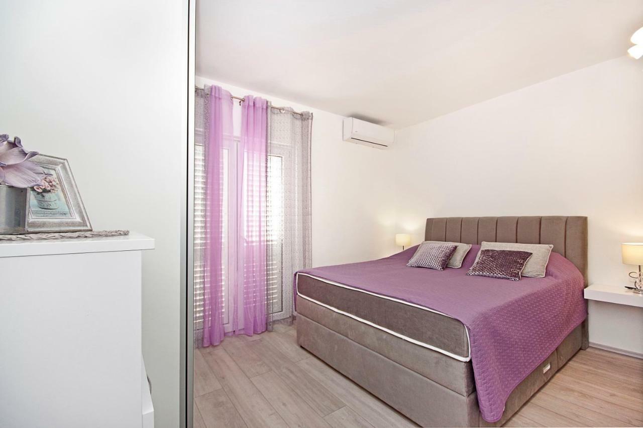 Apartment Mira Makarska Bagian luar foto