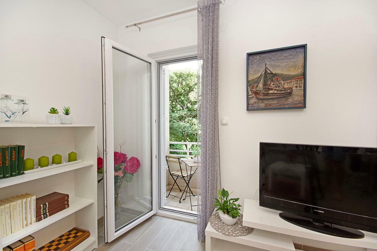 Apartment Mira Makarska Bagian luar foto