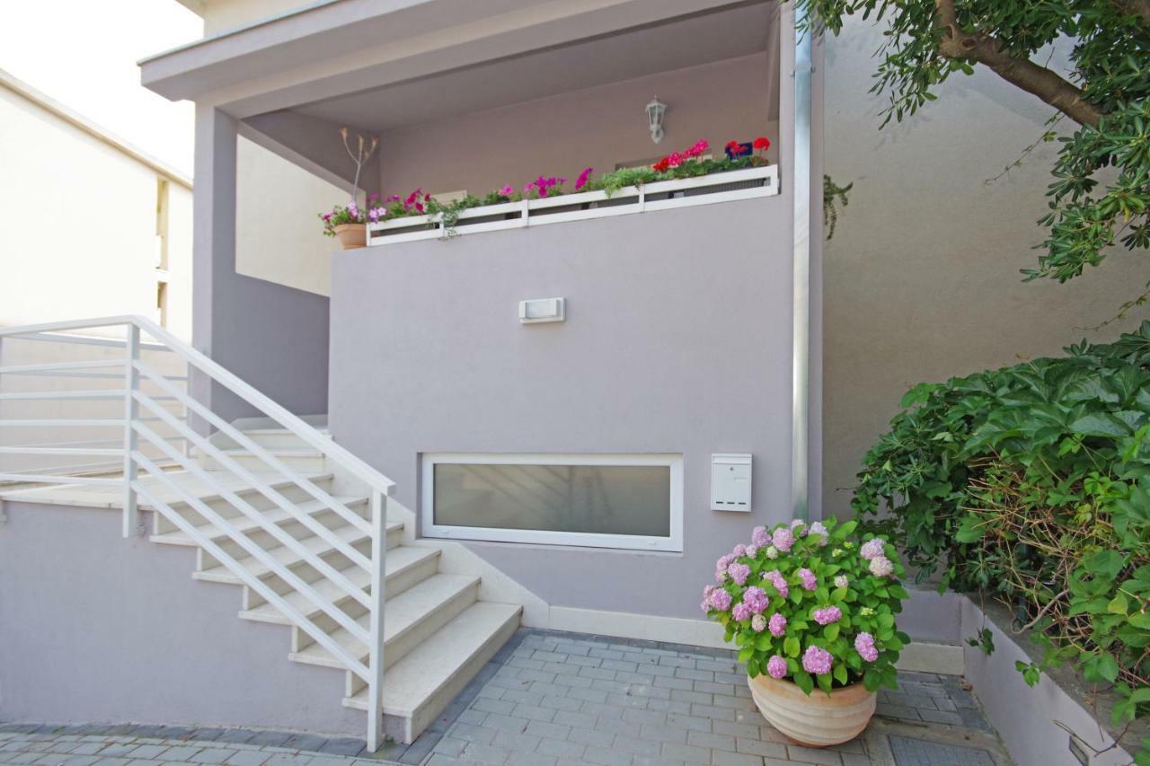 Apartment Mira Makarska Bagian luar foto